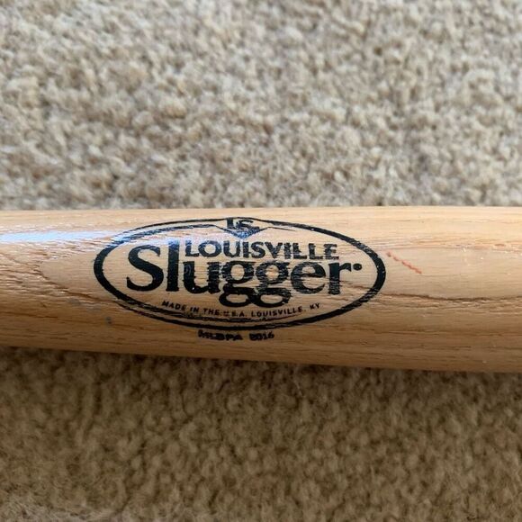 Pittsburgh Pirates Louisville Slugger 18” Wooden Baseball Bat - Picture 3 of 7
